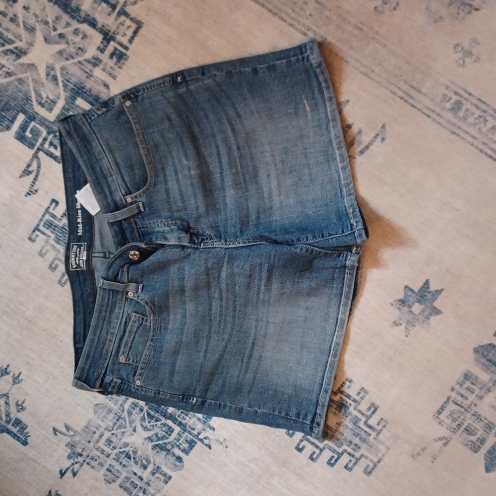 Levi's shorts